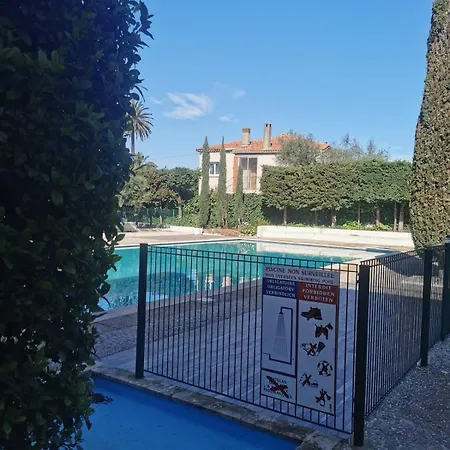 Magnificent In Tropez * סן טרופז